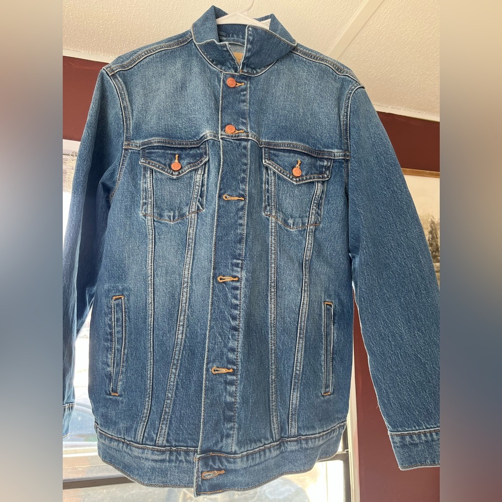 New PINK denim jacket - Picture 2 of 10